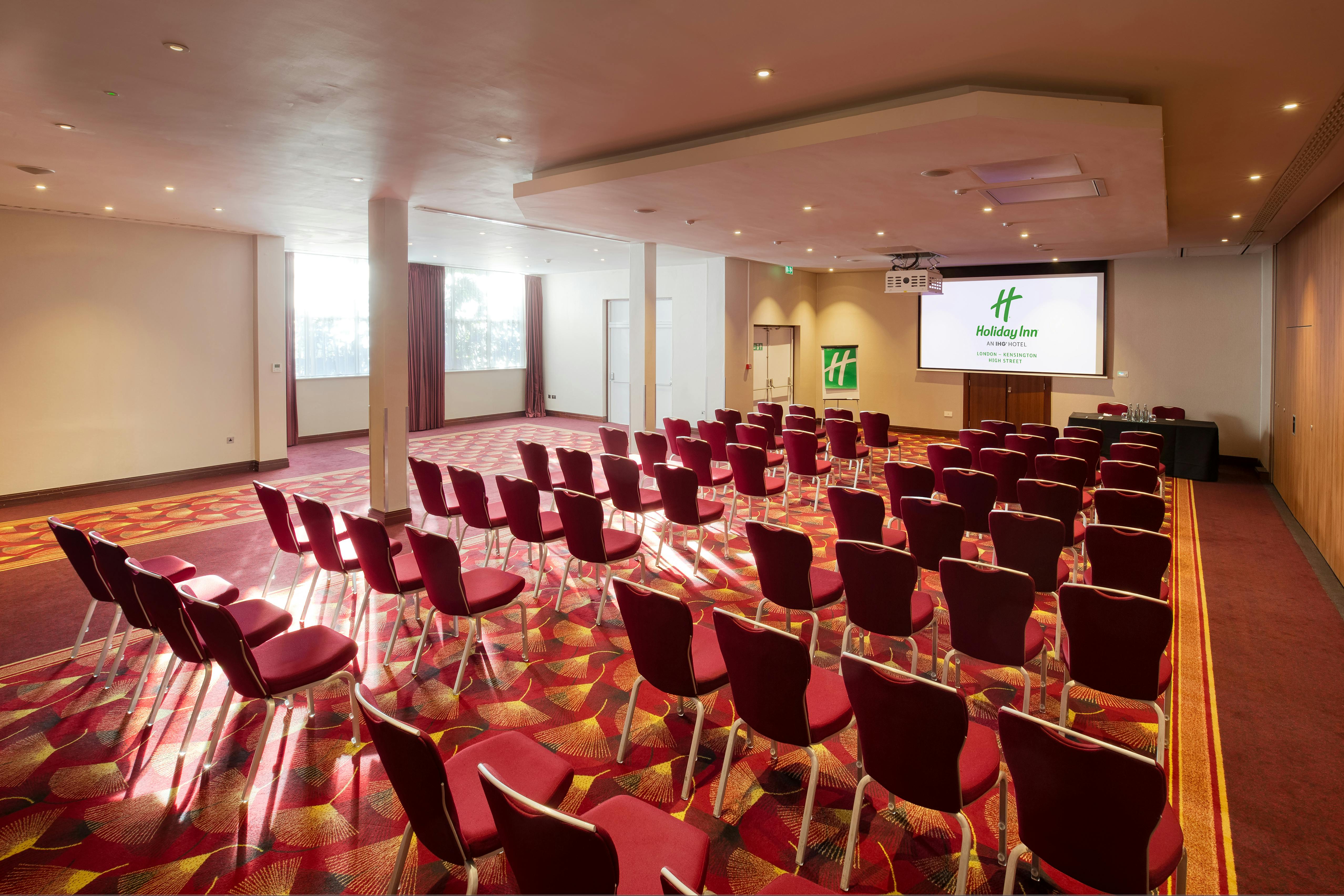 Holiday Inn London - Kensington High Street - image 1