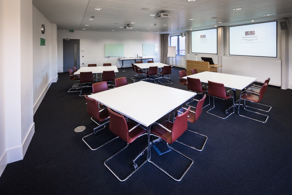 Park End Street Venue, Saïd Business School, University of Oxford - Classroom 1 and Clore Lecture Room image 3