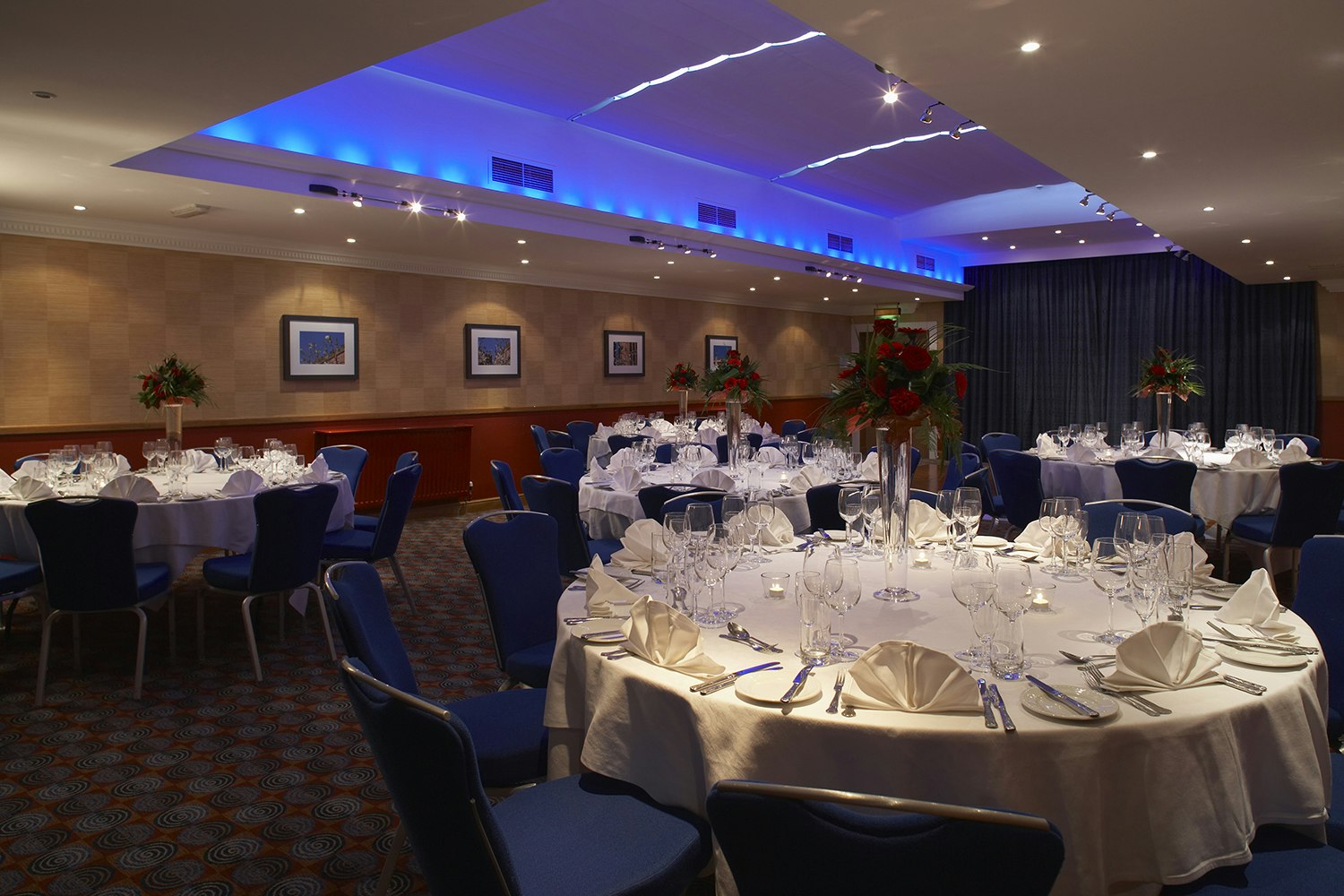 The Abbey Hotel - Shaw Suite image 1