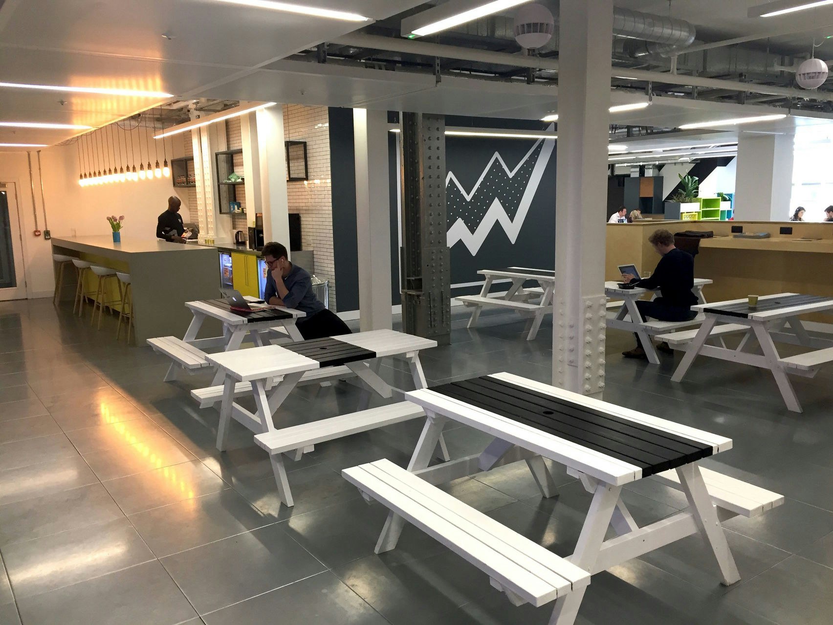 Huckletree Shoreditch - Fair Oaks Meeting Room image 7