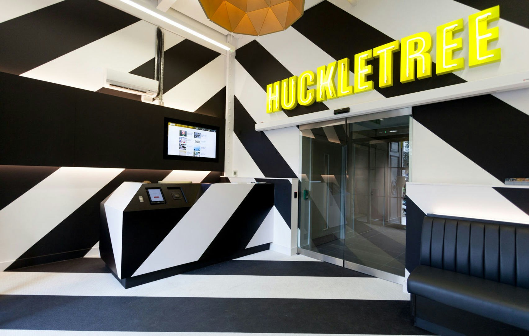 Huckletree Shoreditch - Sunnyvale Meeting Room image 4