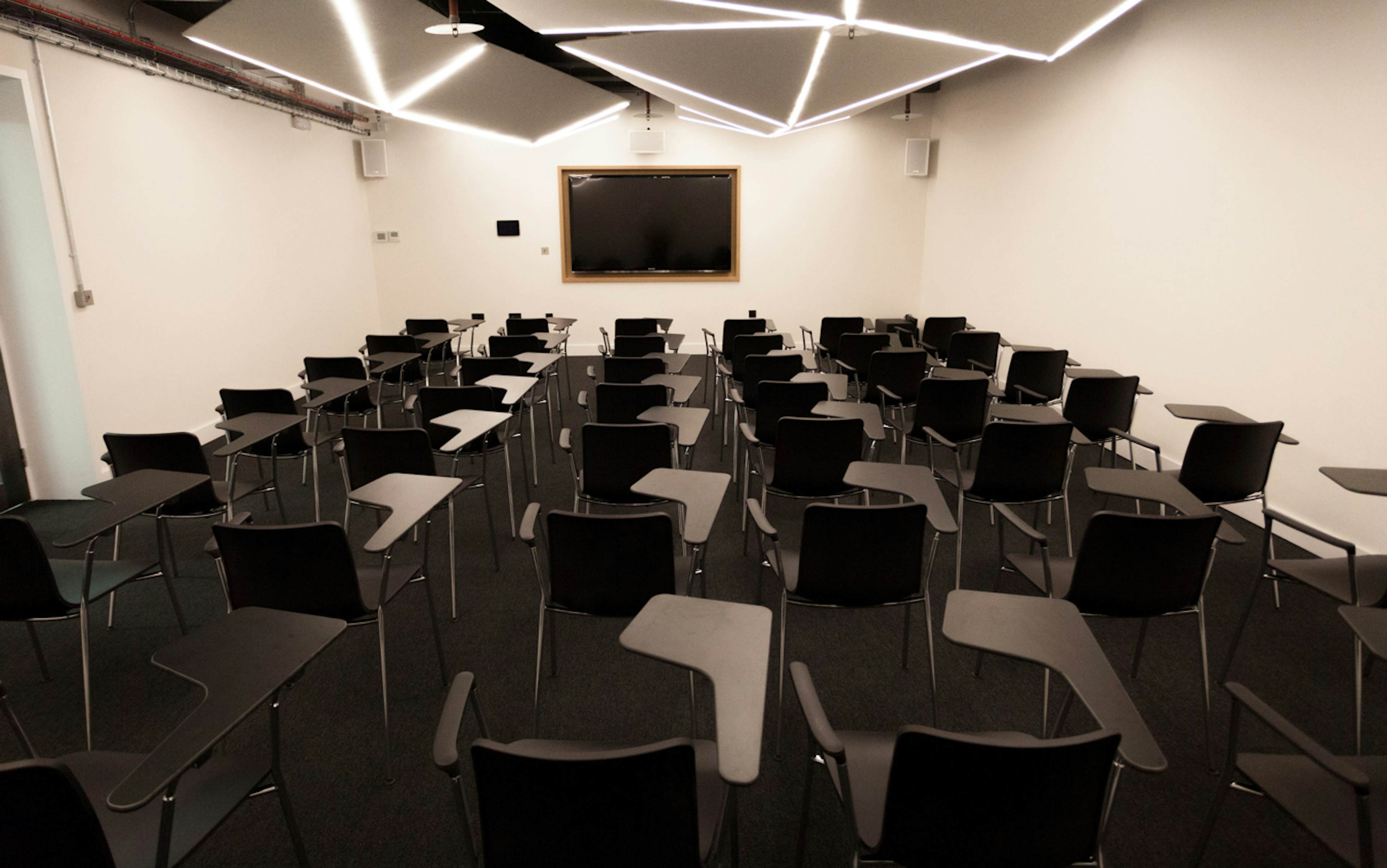 Huckletree Shoreditch - The Classroom Meeting / Event Space image 1