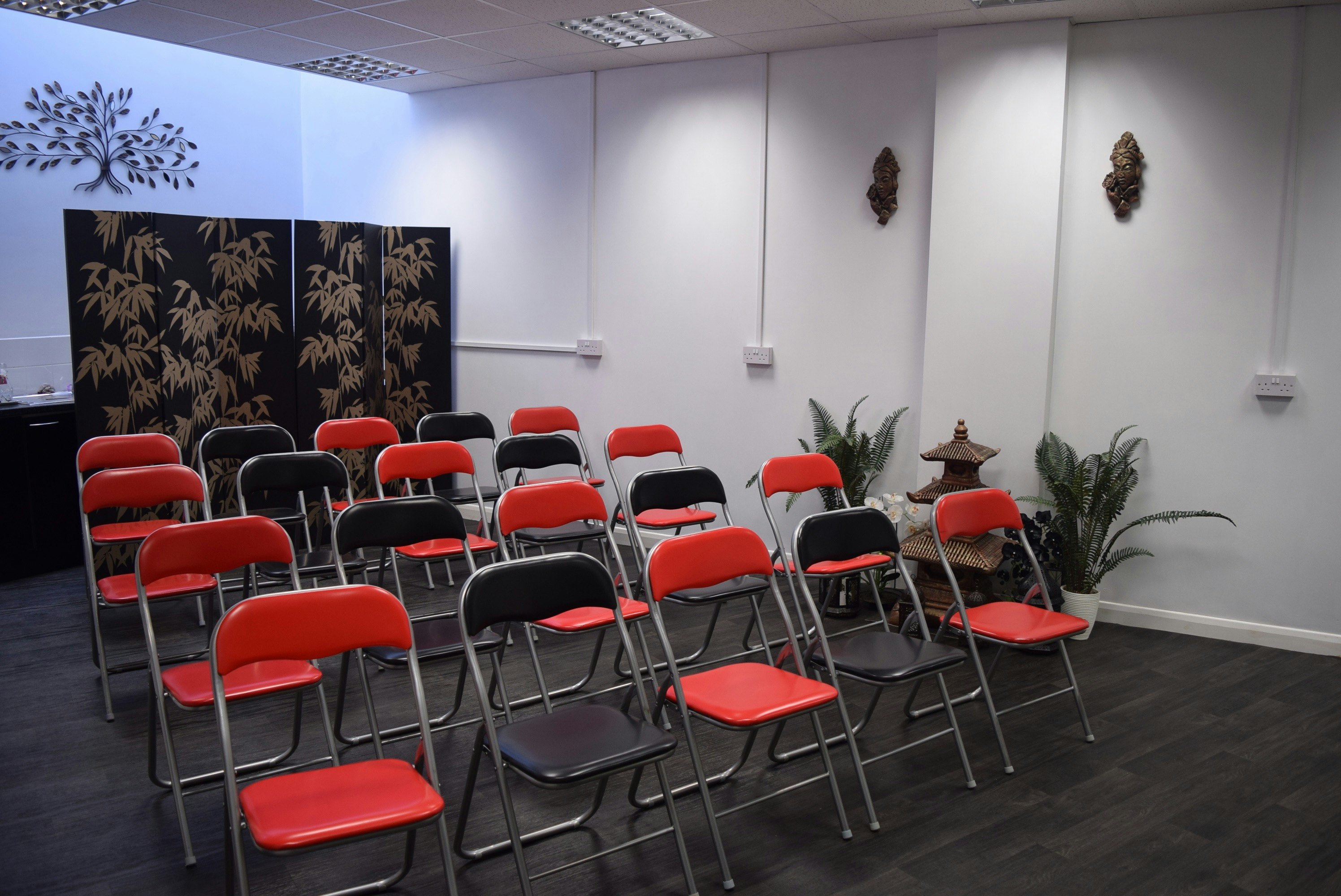 Therapy Rooms Venues in London - RedDee Holistic Therapy Centre