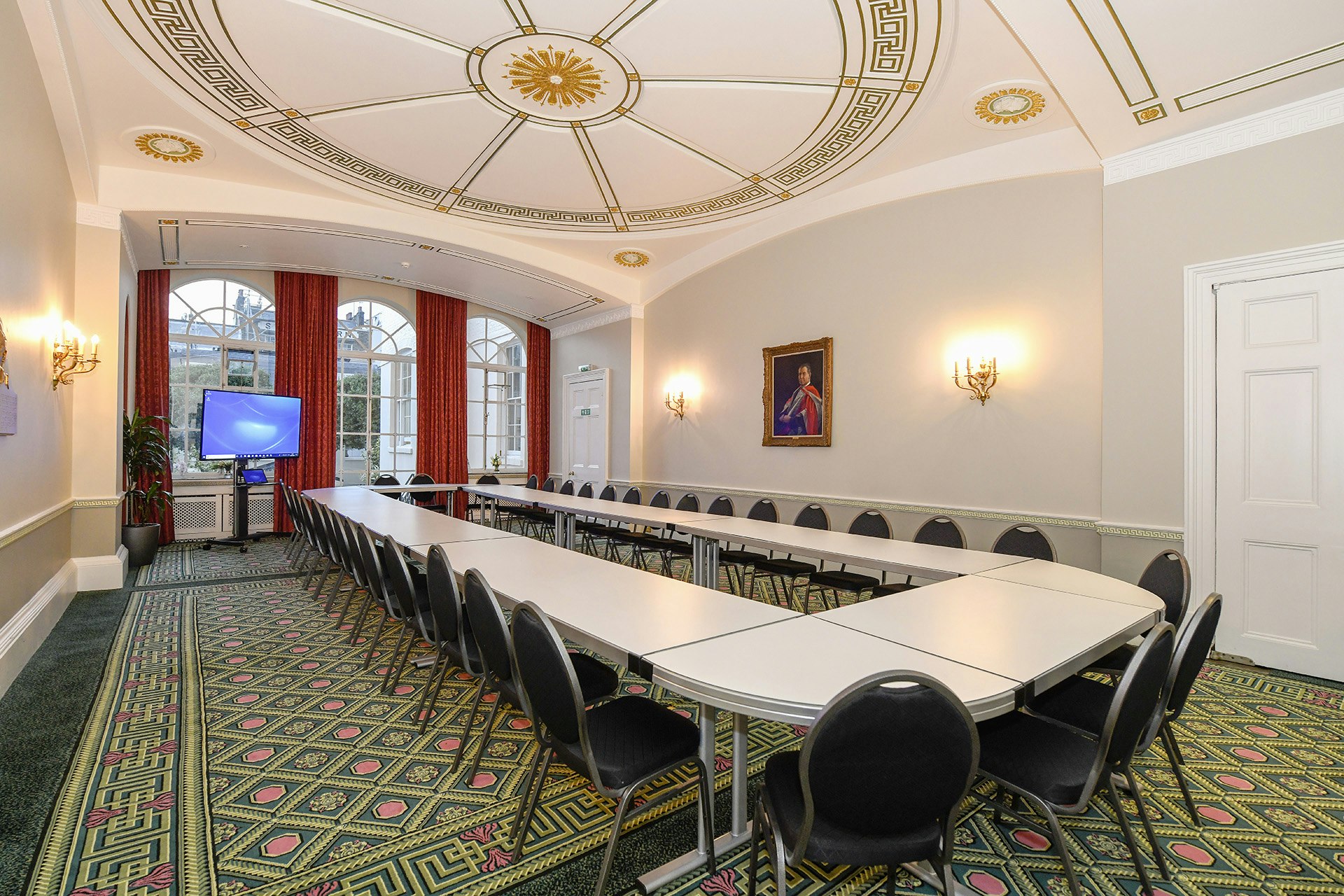 SCI Belgravia - Council Room image 1