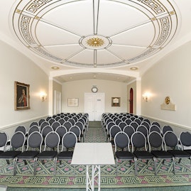 SCI Belgravia - Council Room image 3