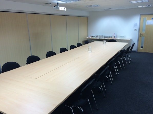 Pinnacle House - Meeting Room 2 image 3