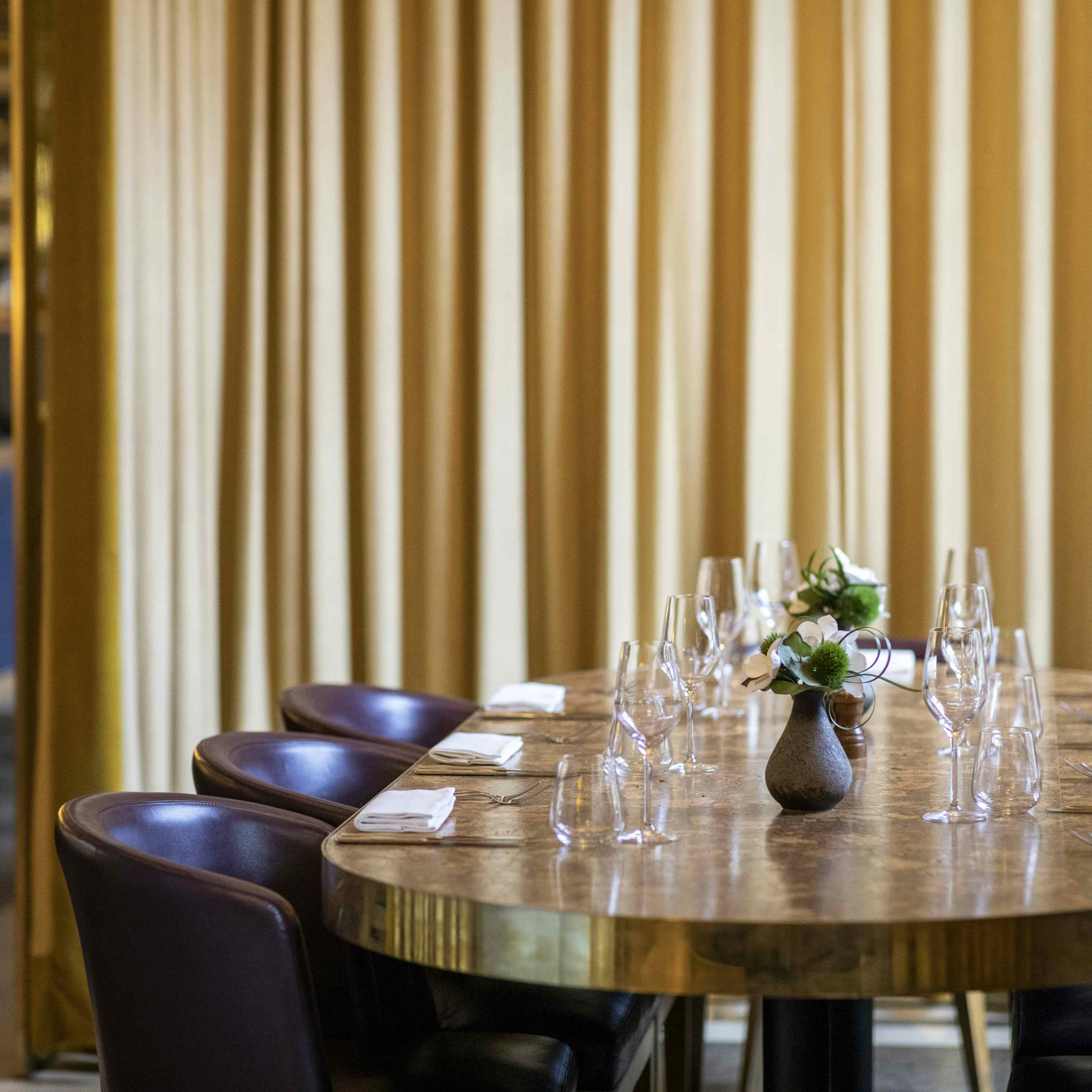 St Pancras Brasserie and Champagne Bar by Searcys  - image 2