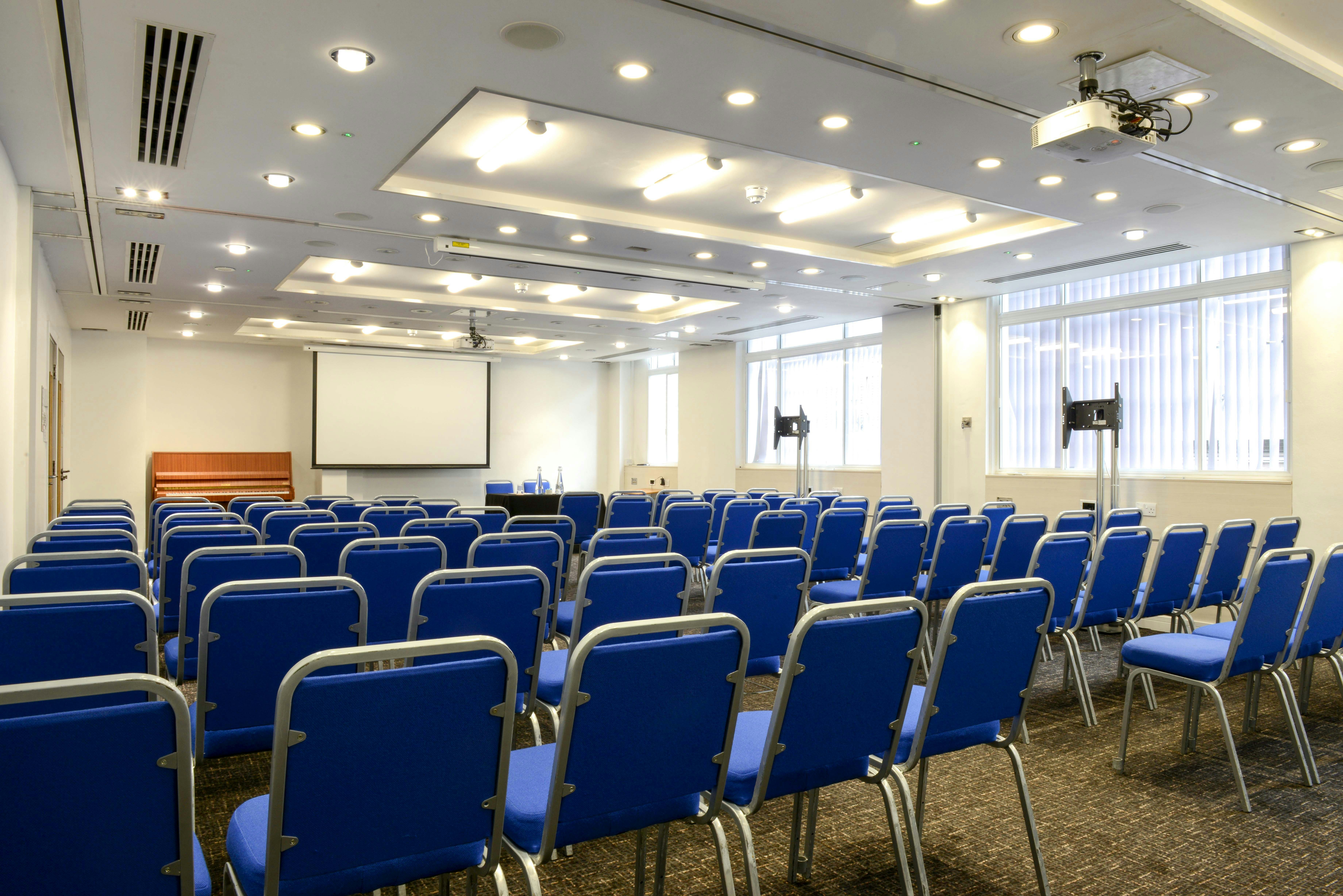 The Wesley Euston Hotel & Conference Venue  - New Room  image 4