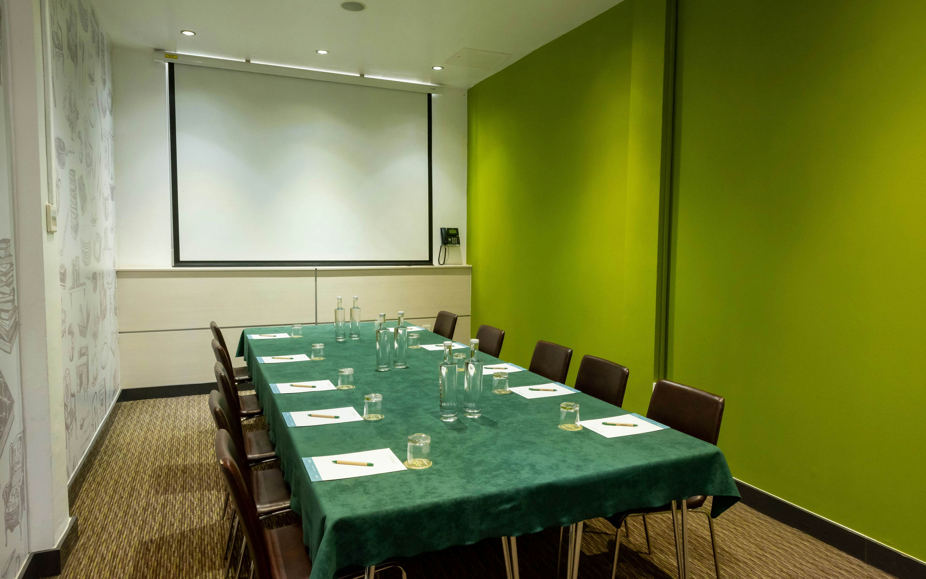 The Wesley Euston Hotel & Conference Venue  - Suite 1 image 1