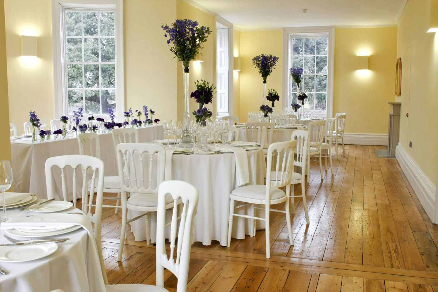 Intemate Wedding Venues in London - Clissold House