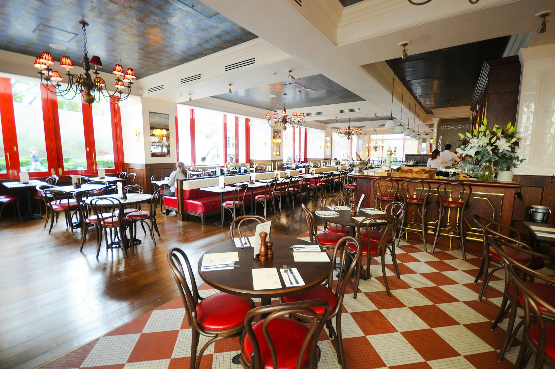 Café Rouge St Pauls - Full Venue image 2