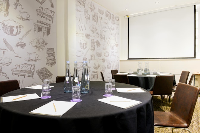 The Wesley Euston Hotel & Conference Venue  - Suite 3 image 3