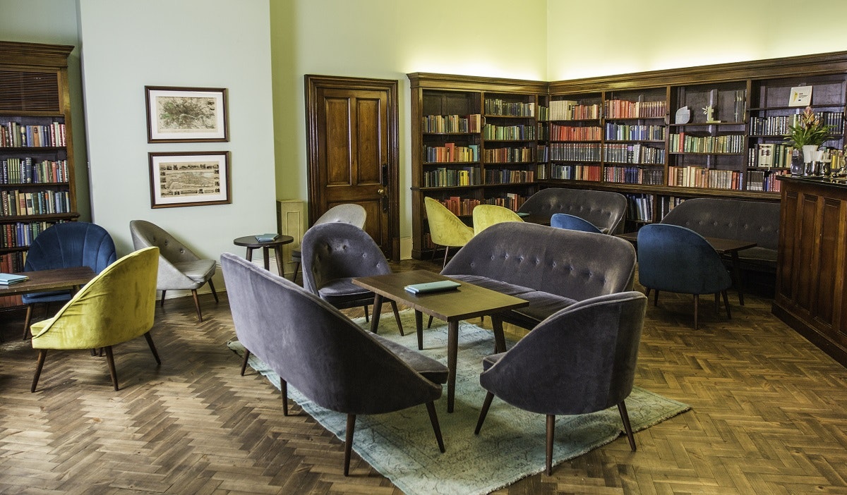 Cinnamon Club - Library Bar image 1