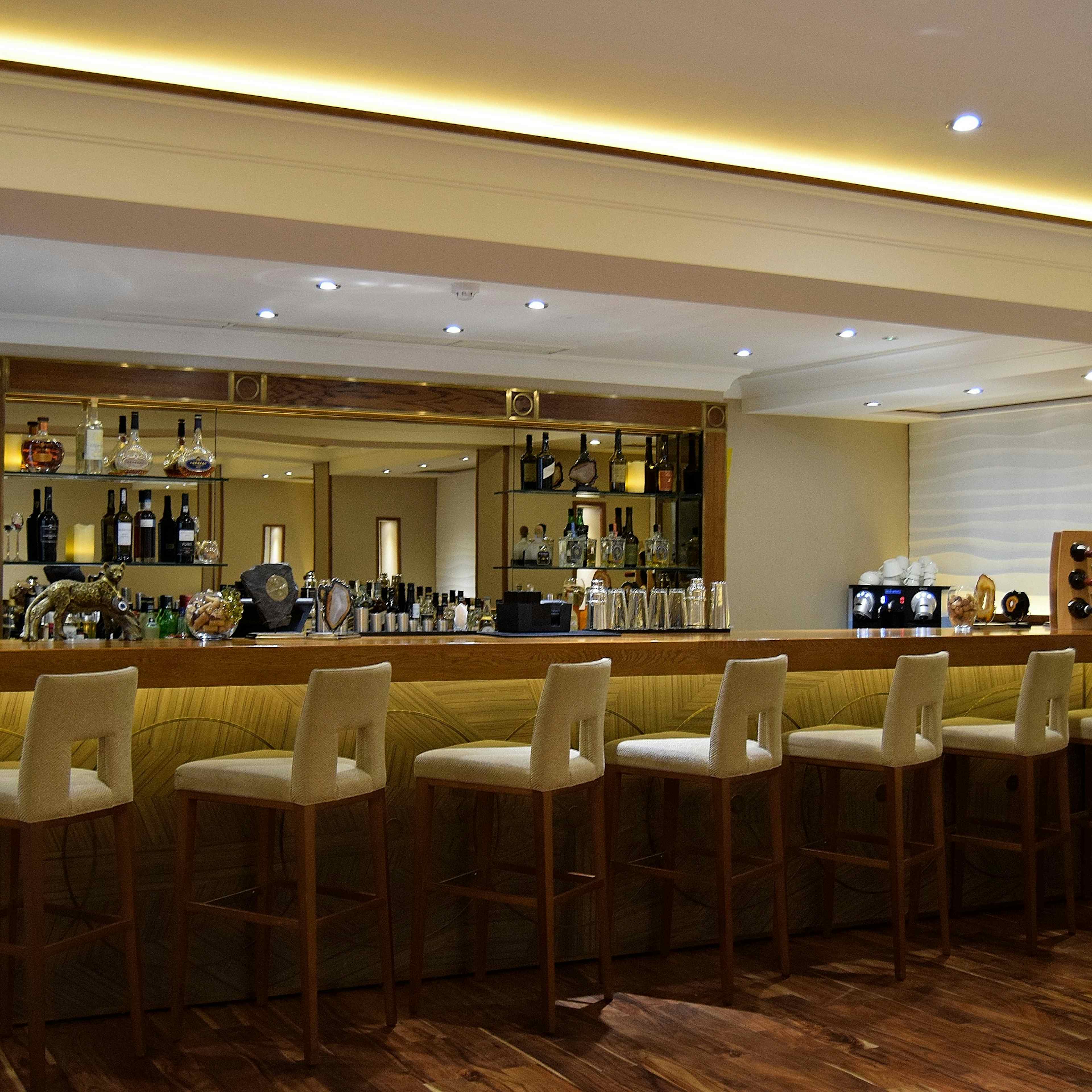 Alexandrie Restaurant - Coloured Canyon Dining Room and Bar image 2