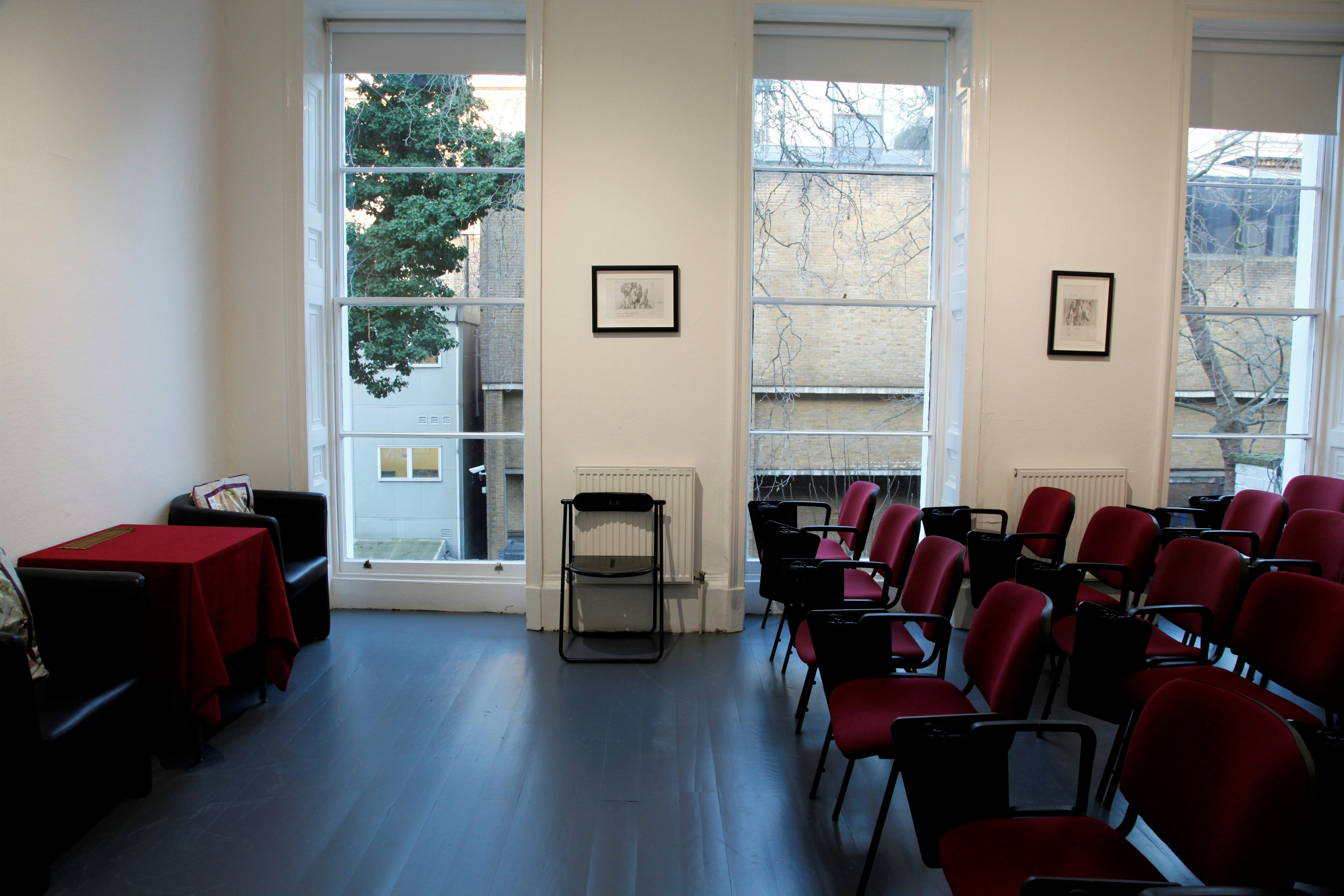 Bloomsbury Gallery - Hepworth Room - First Floor image 5