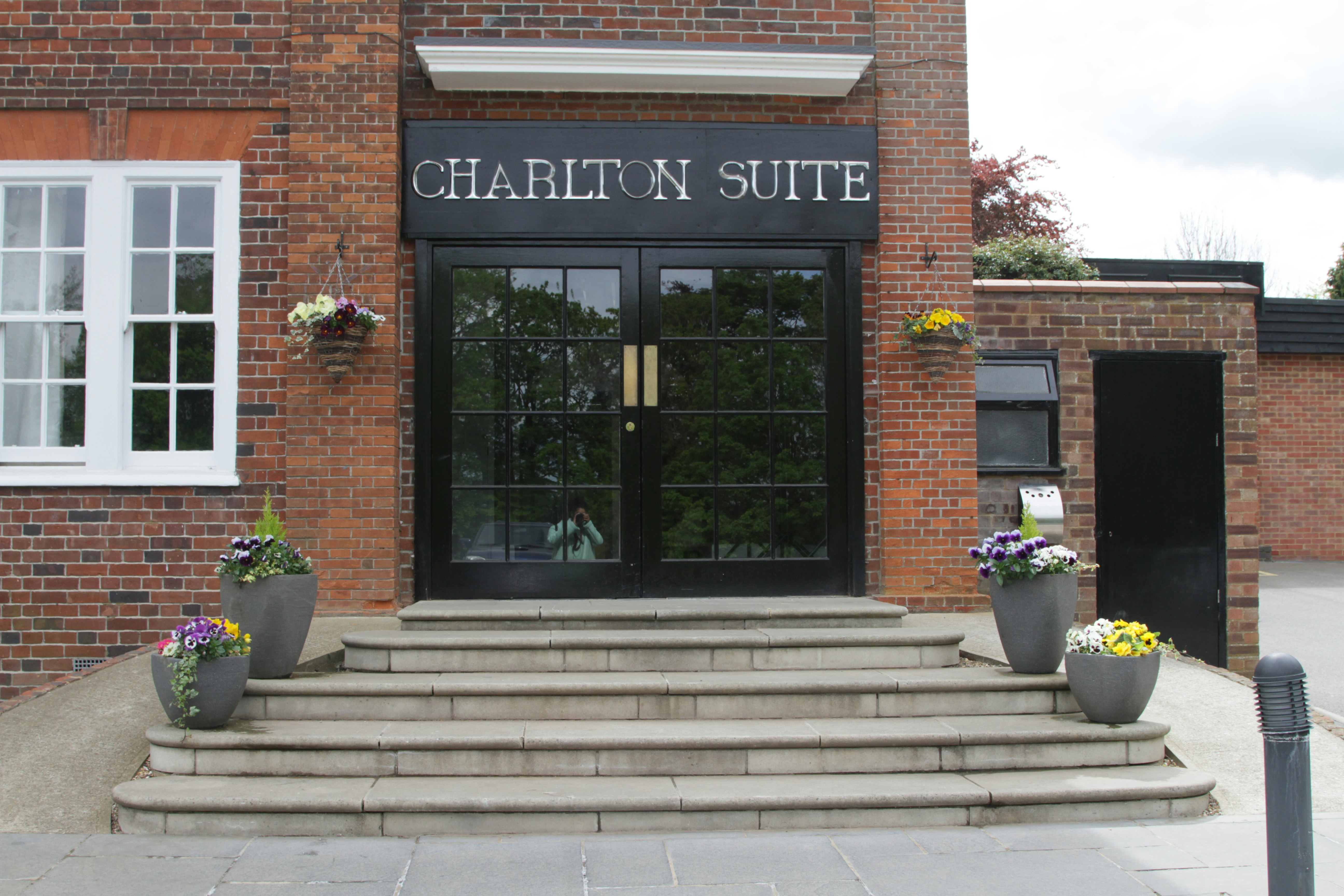 Needham House Hotel - Charlton Suite image 3