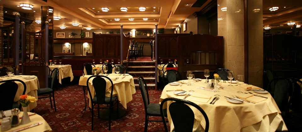 Bolton's - Main Restaurant image 2