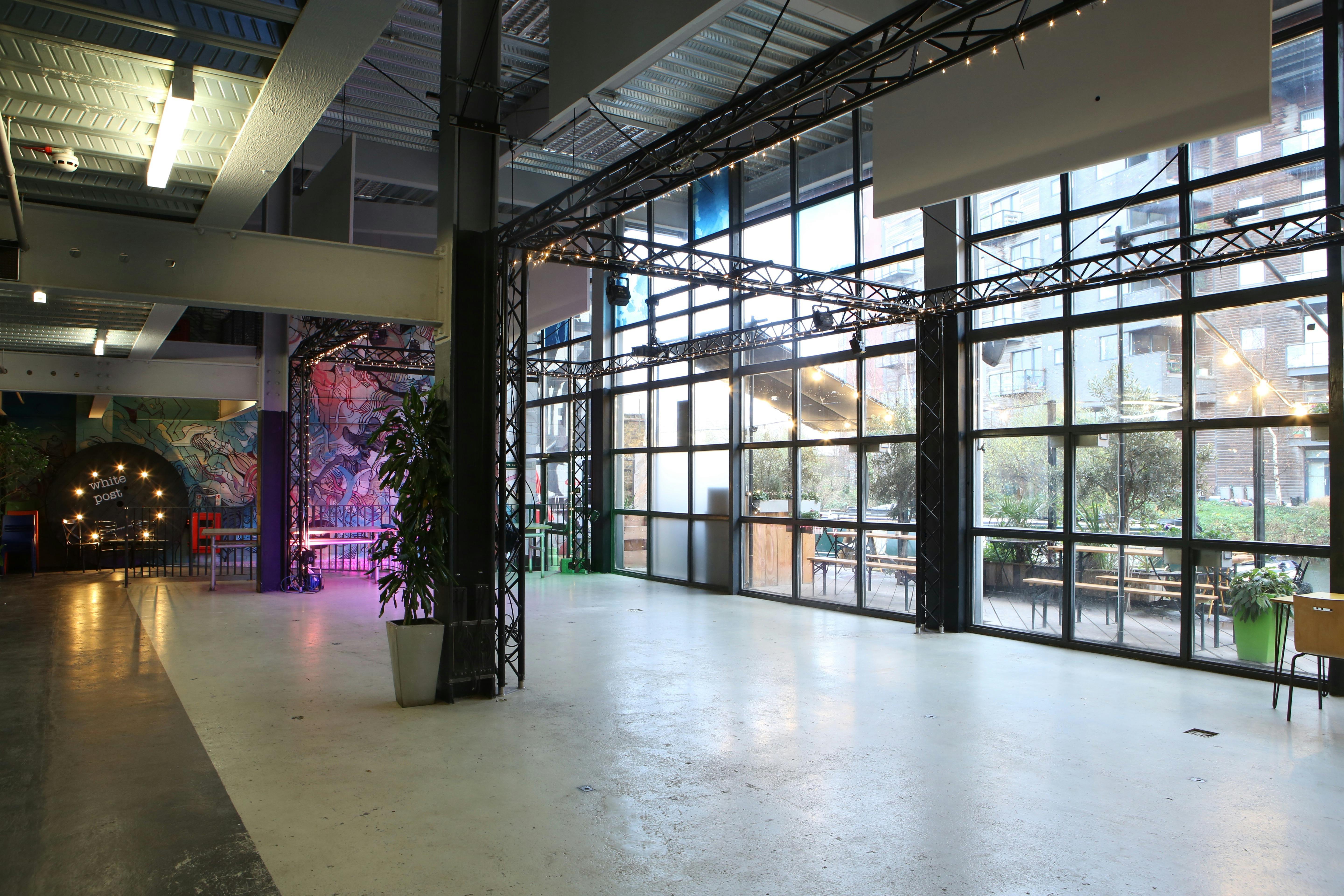 Hire White Post Cafe