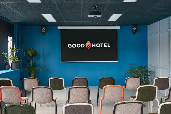 Good Hotel London  - Blue Meeting Room image 2