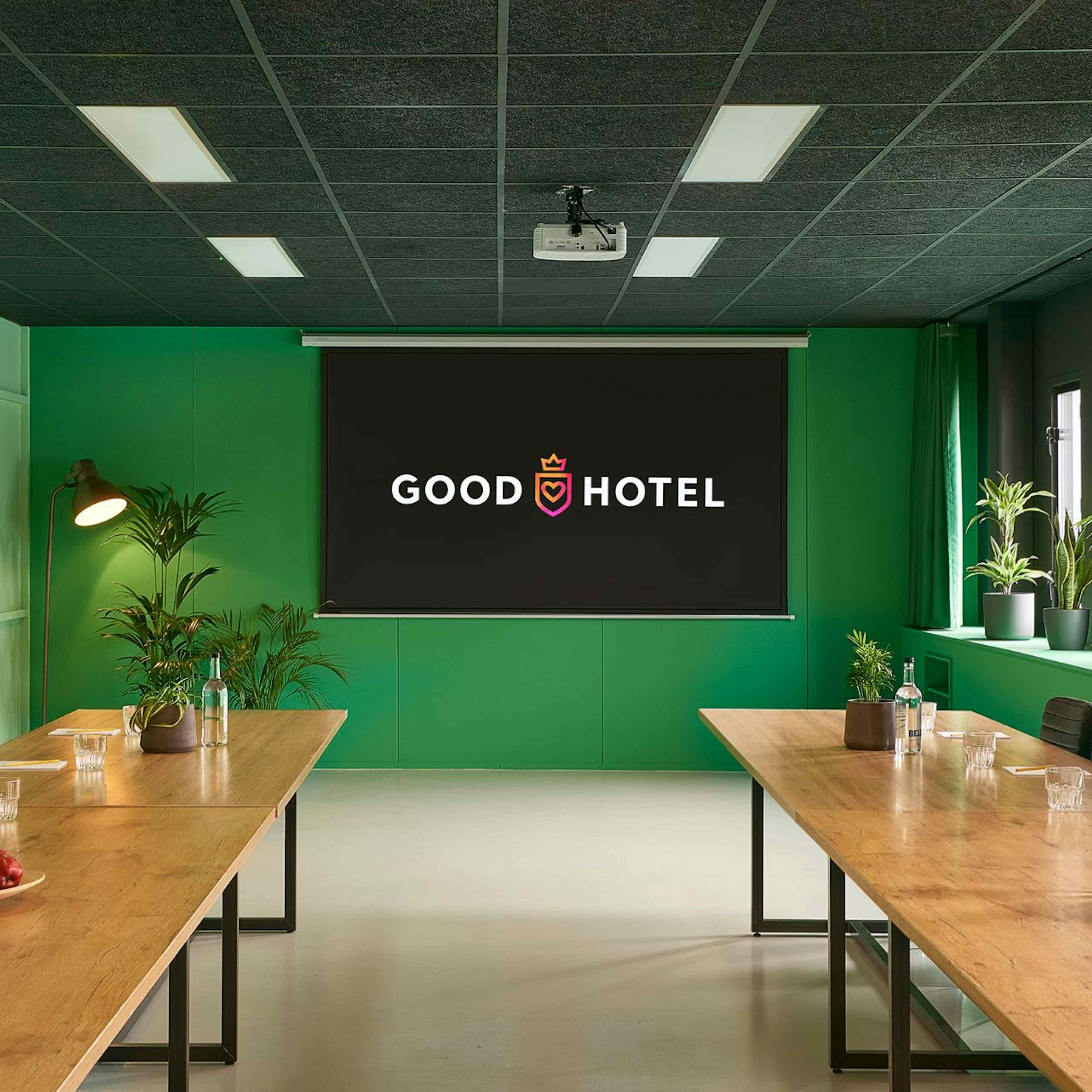 Good Hotel London  - Green meeting room image 1