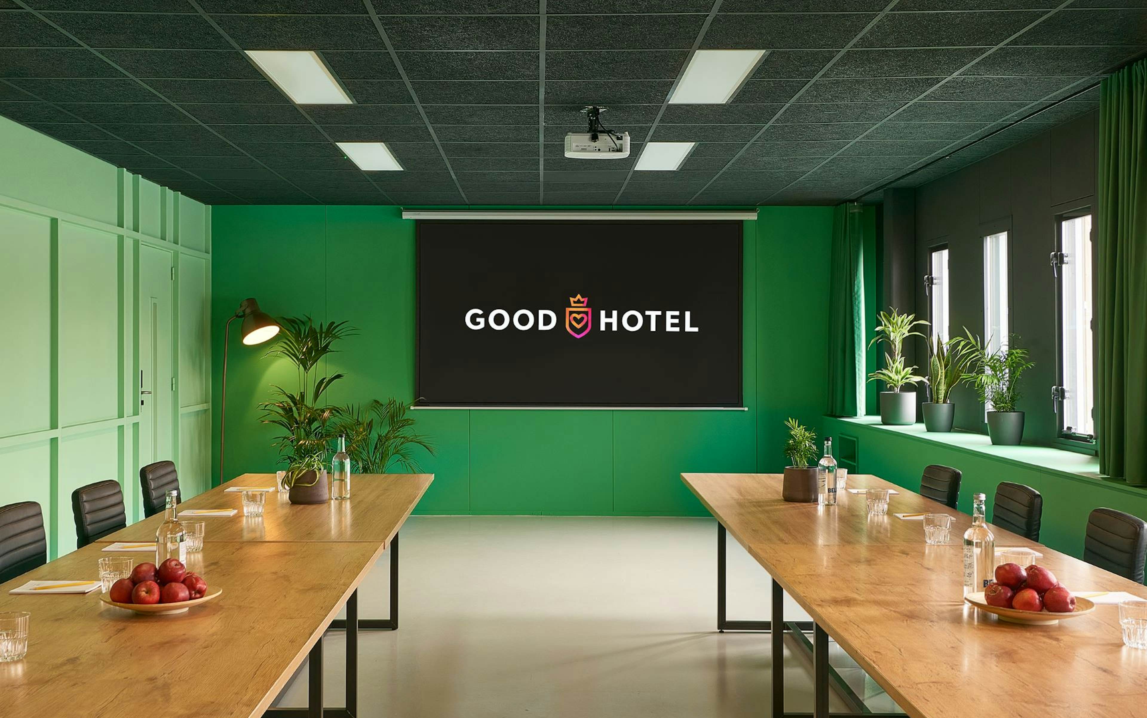 Good Hotel London  - Green meeting room image 1