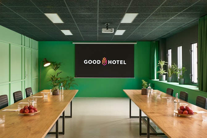 Good Hotel London  - Green meeting room image 2