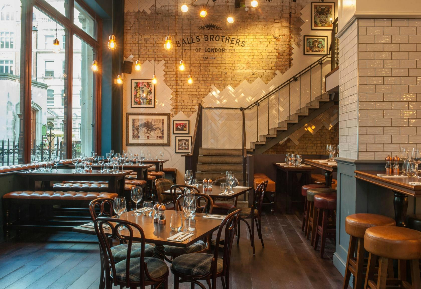 Balls Brothers Austin Friars - Main Bar image 3