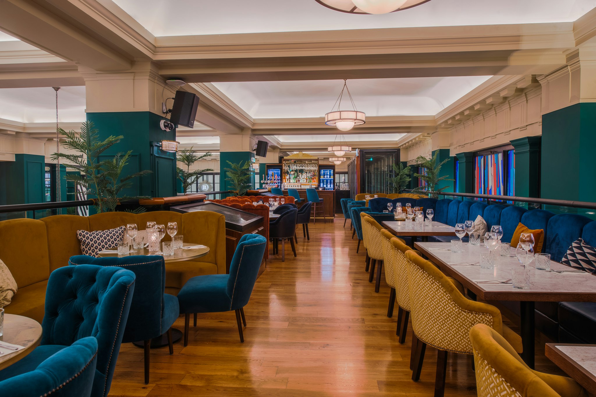 Revolution Leadenhall - The Balcony Restaurant image 2