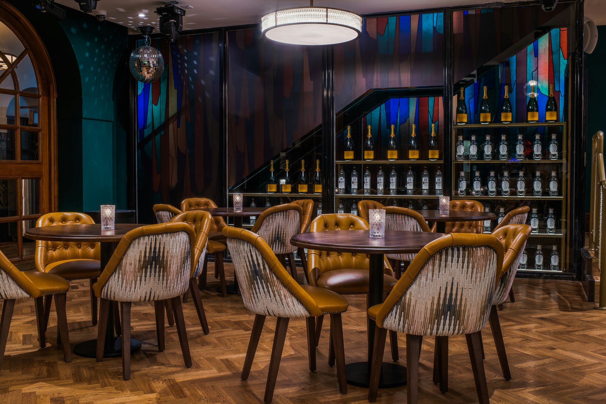 Revolution Leadenhall - Whole Venue image 8