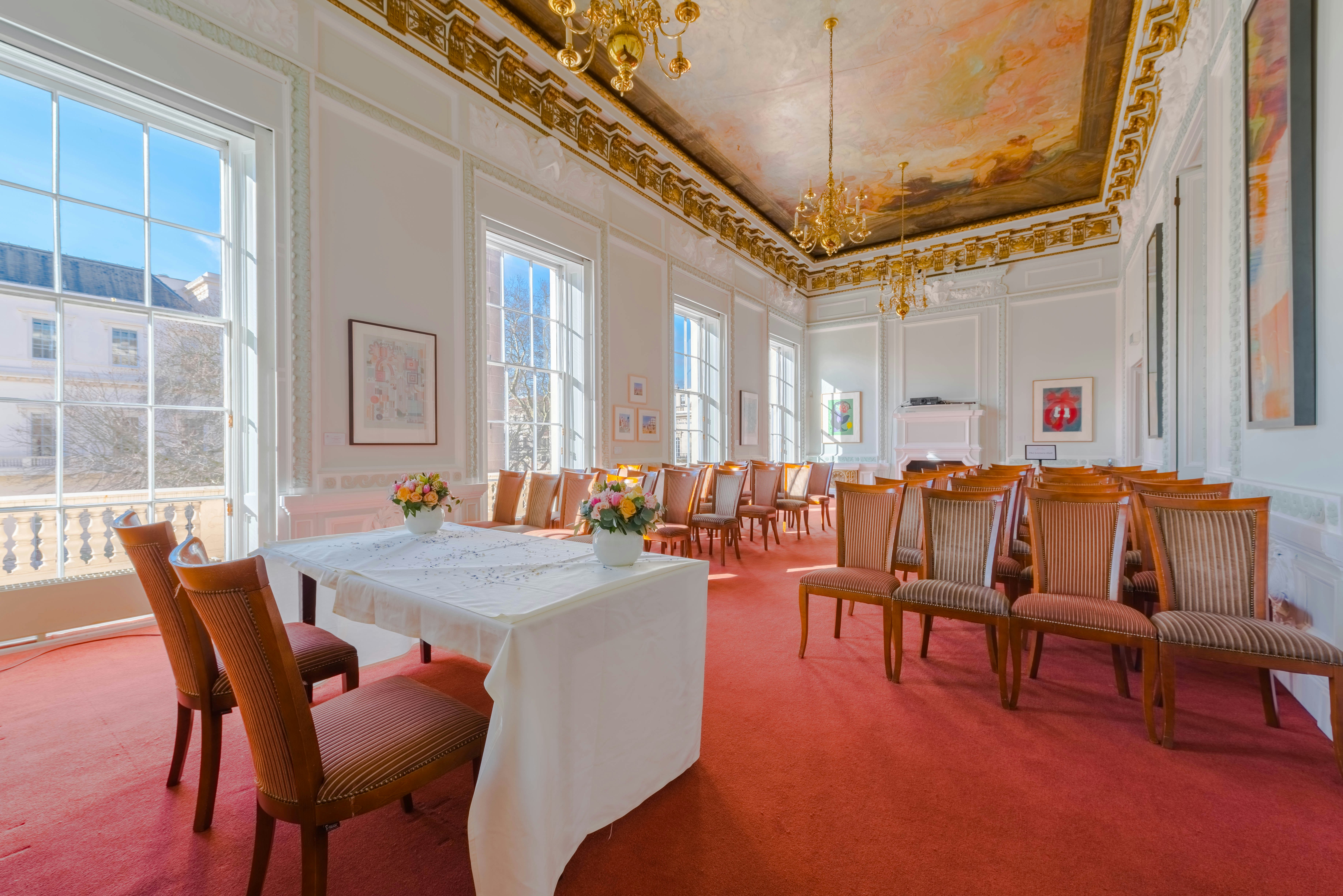 Panel Discussion Venues in London - {10-11} Carlton House Terrace