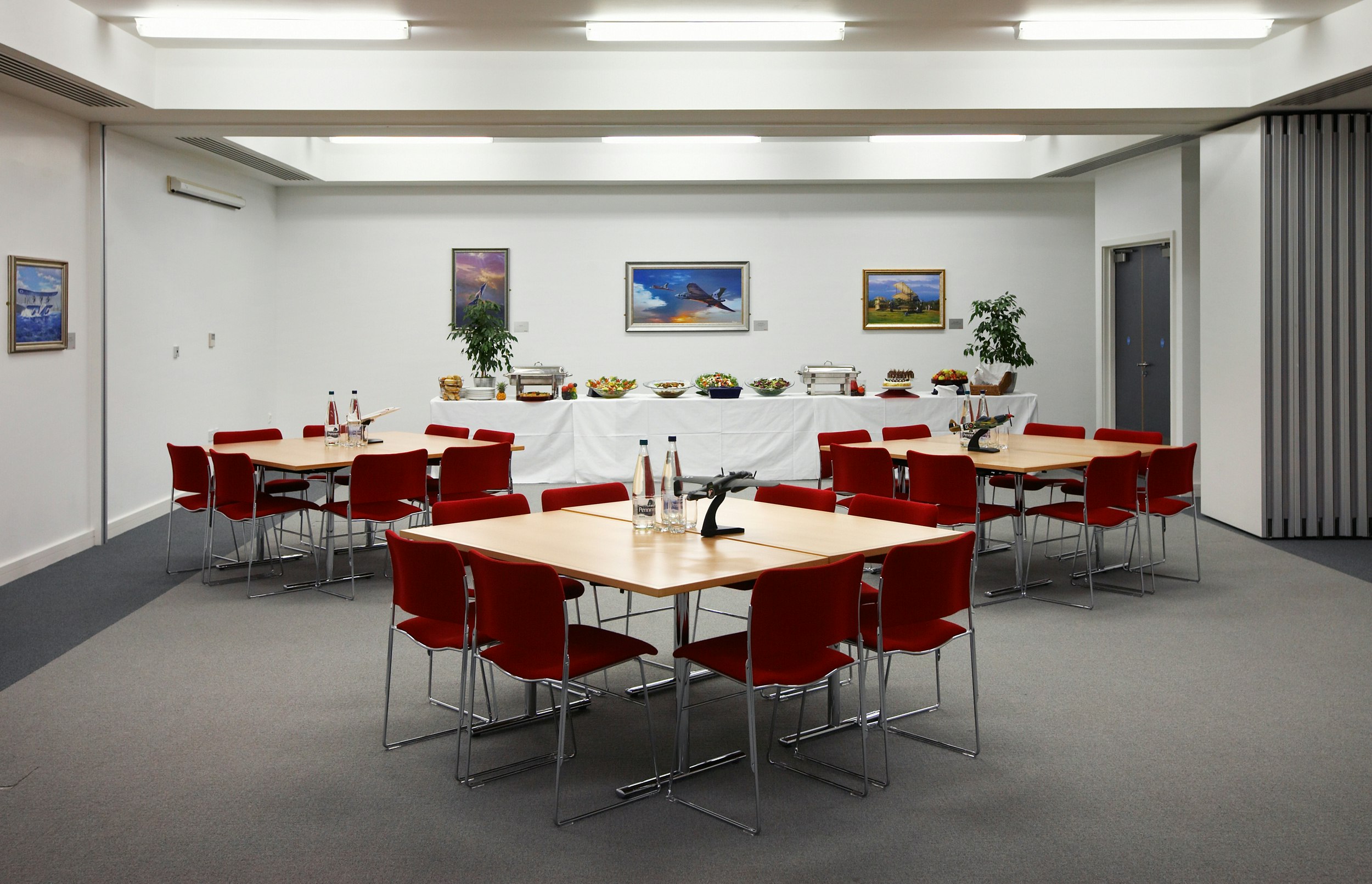 IWM Duxford - Concorde Suite image 4