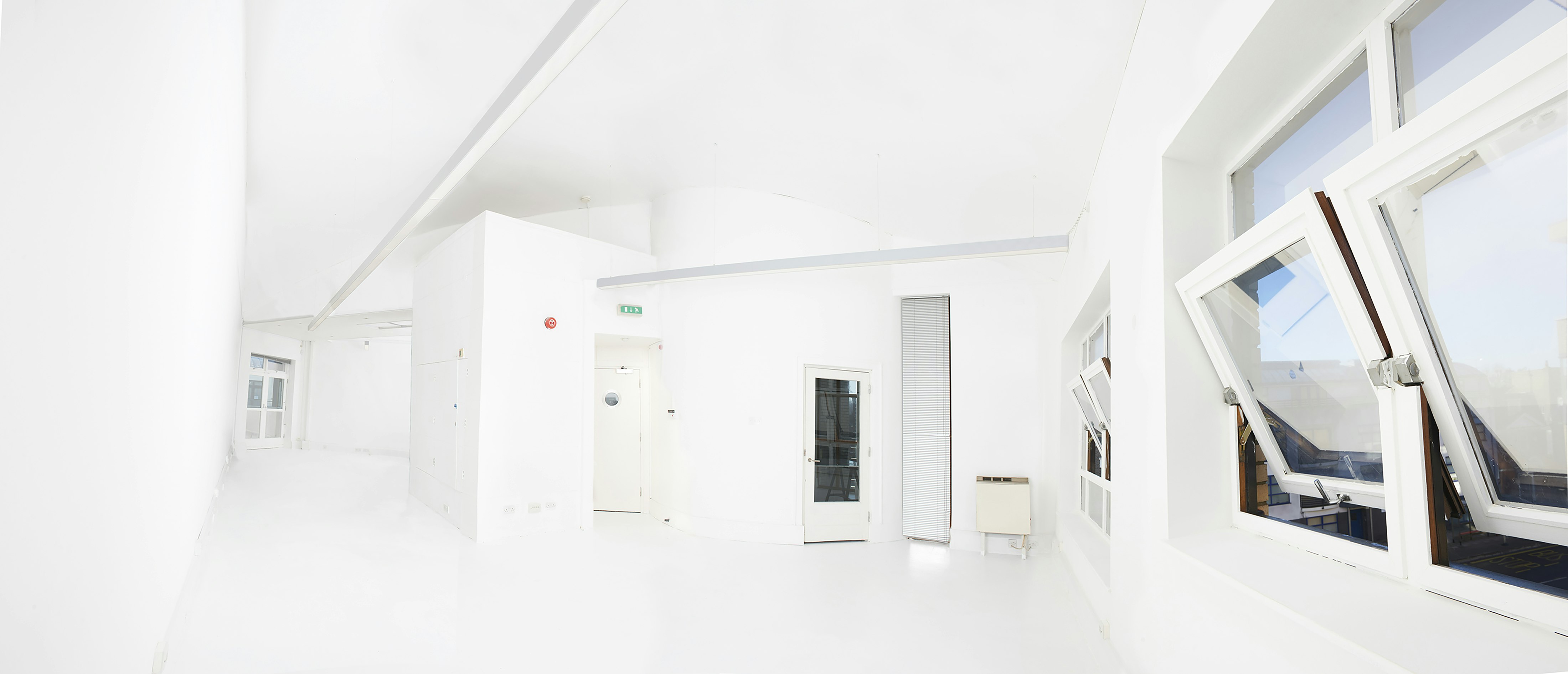 Putney Studio - Studio 1 image 2
