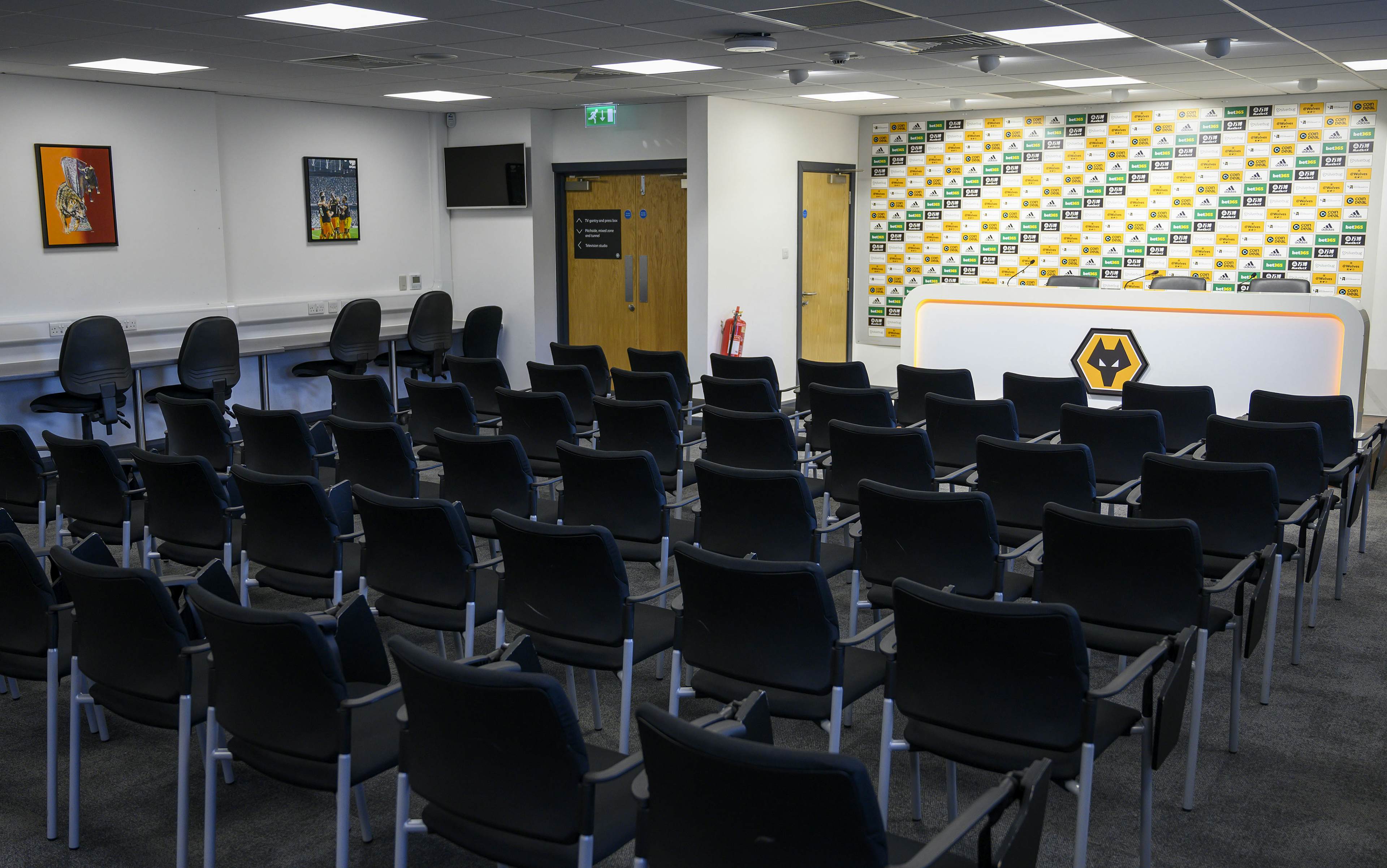 Molineux Stadium, Wolverhampton Wanderers FC - Media Suite image 1