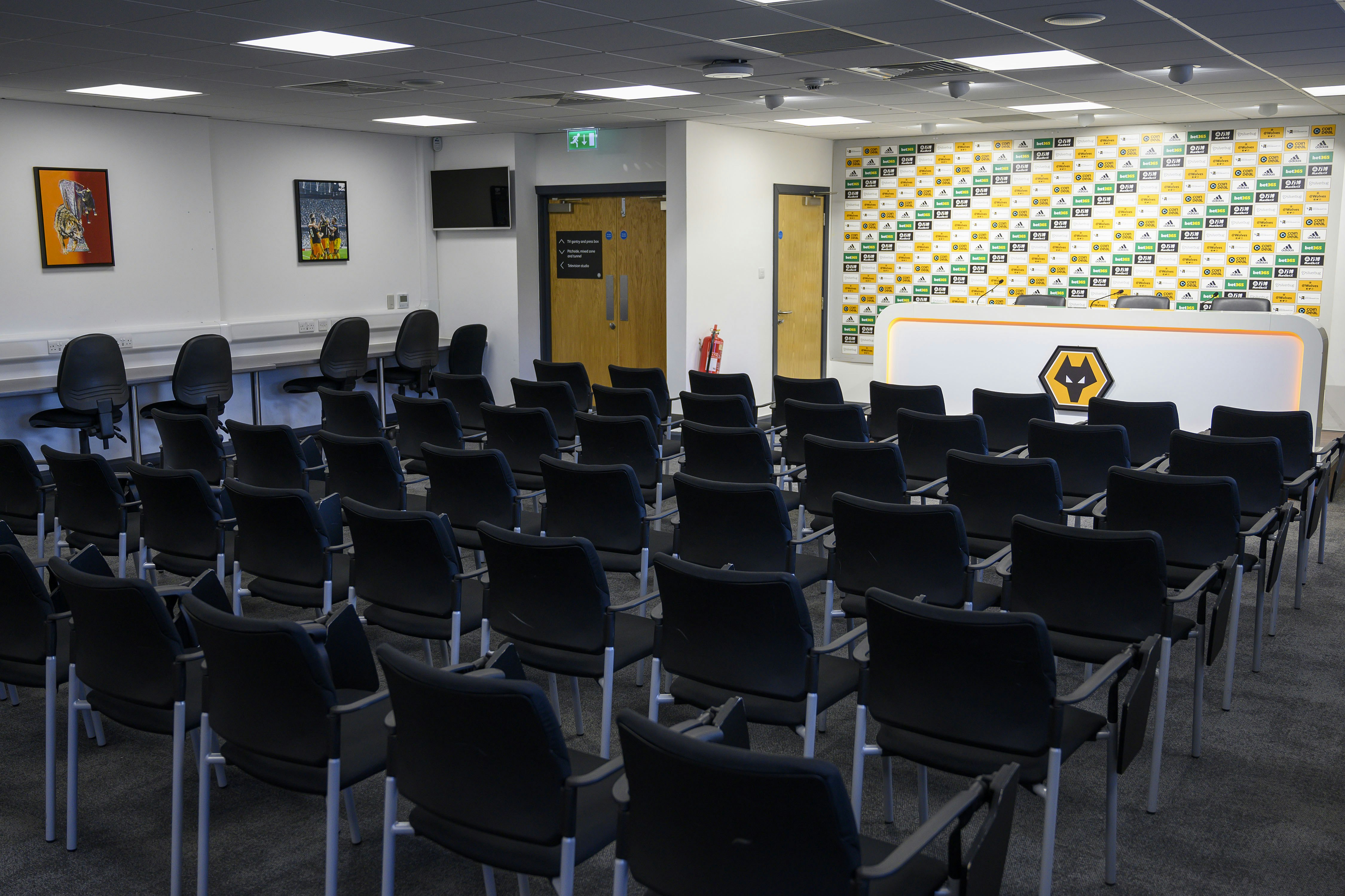 Molineux Stadium, Wolverhampton Wanderers FC - Media Suite image 1