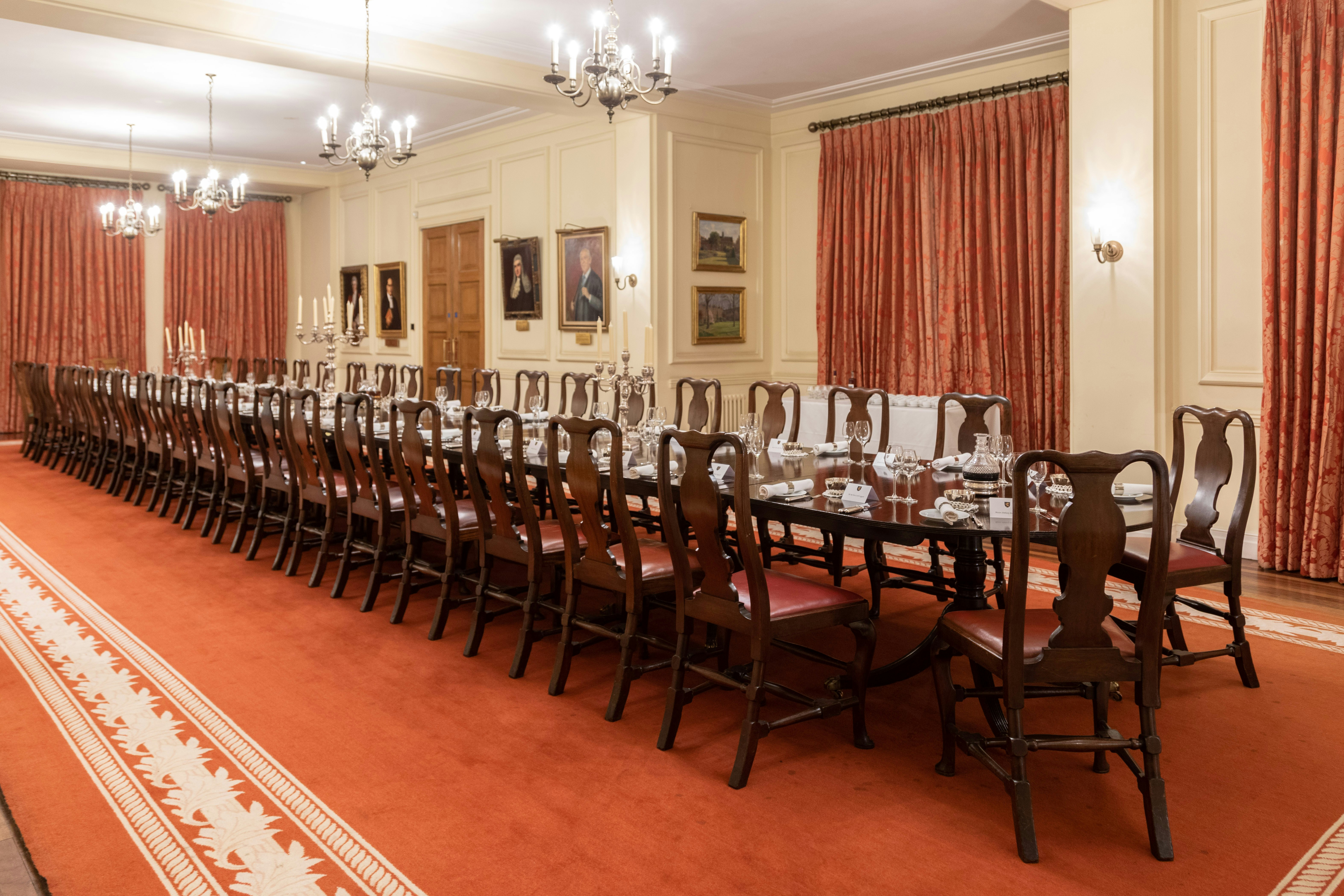The Honourable Society of Gray's Inn - Large Pension Room image 5