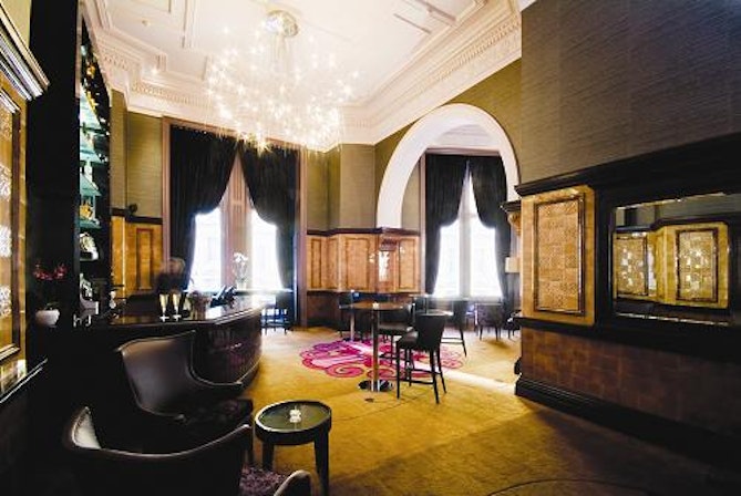 The Royal Horseguards Hotel and One Whitehall Place - Churchill's Bar image 3