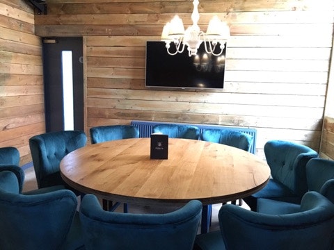 Meeting Rooms Venues in Liverpool - Porky's Ski Hutte