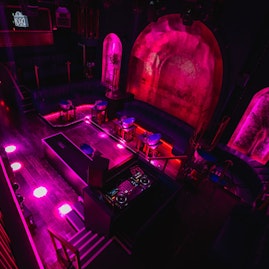 The London Reign  - The Club Area image 4