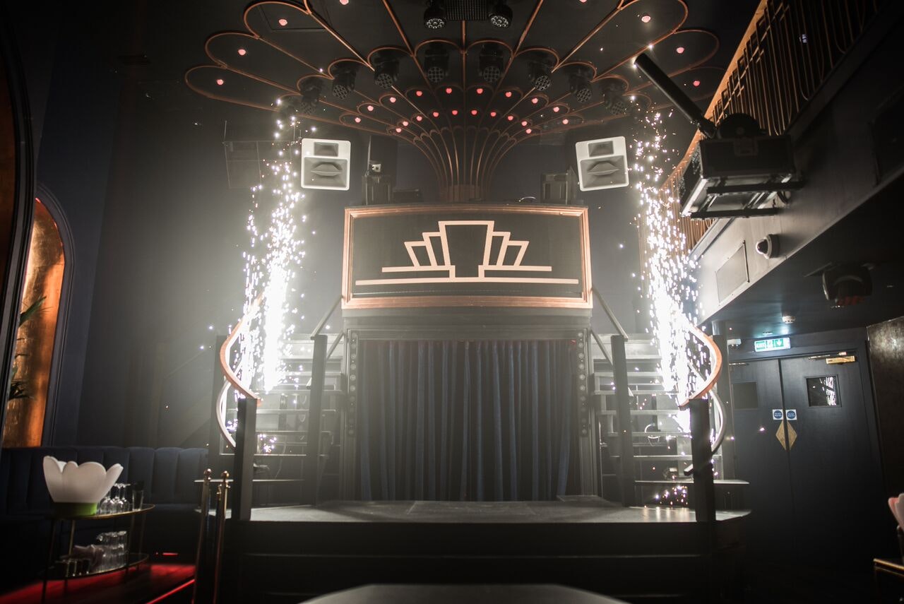 The London Reign Stage
