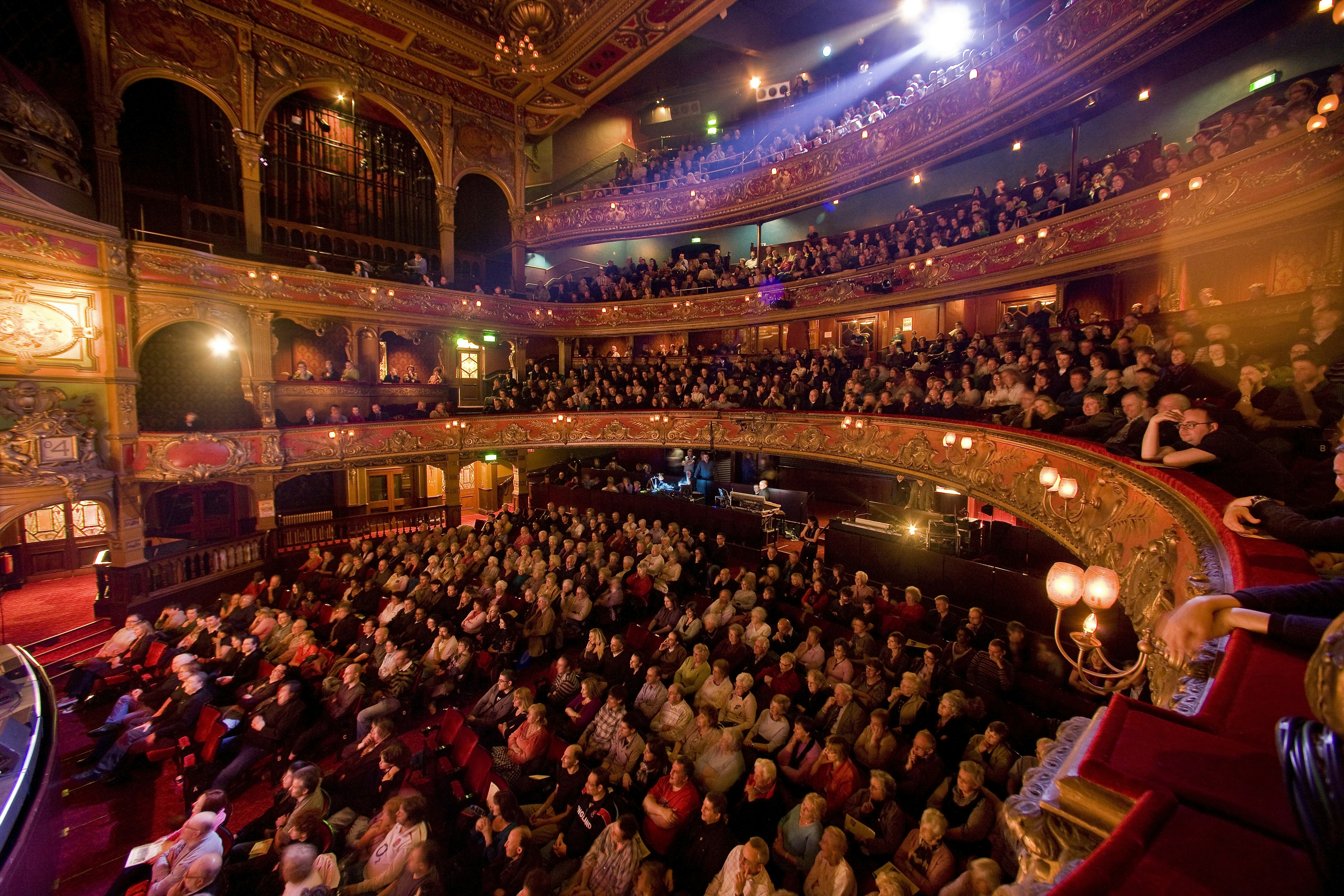 Hackney Empire - Main hall image 1