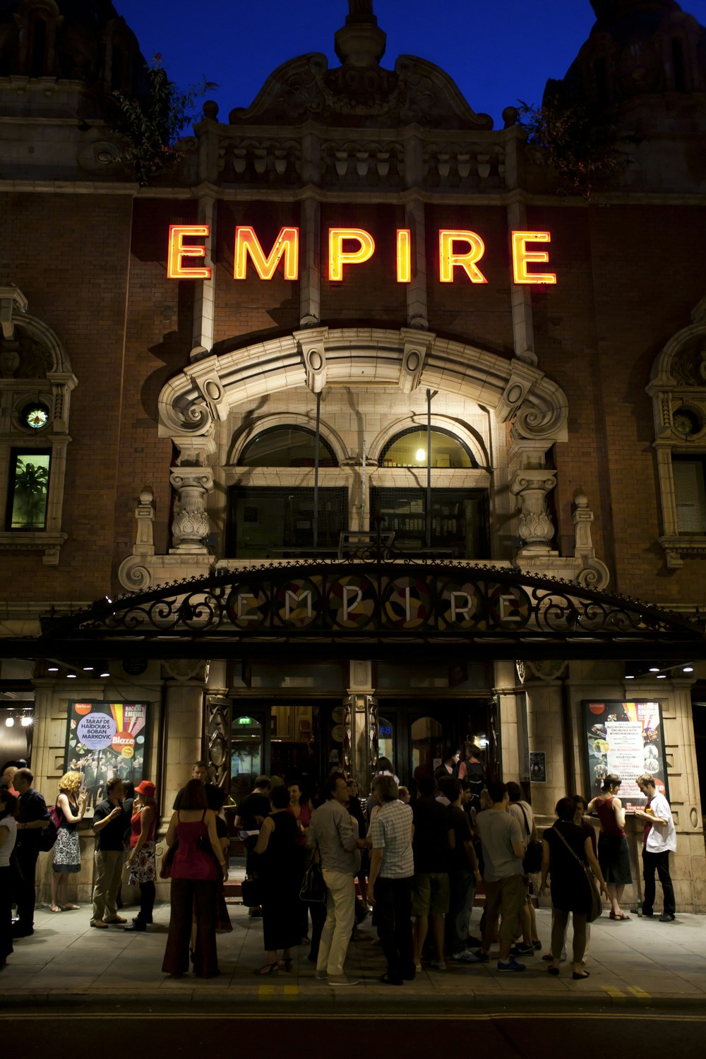 Hackney Empire - Main hall image 8