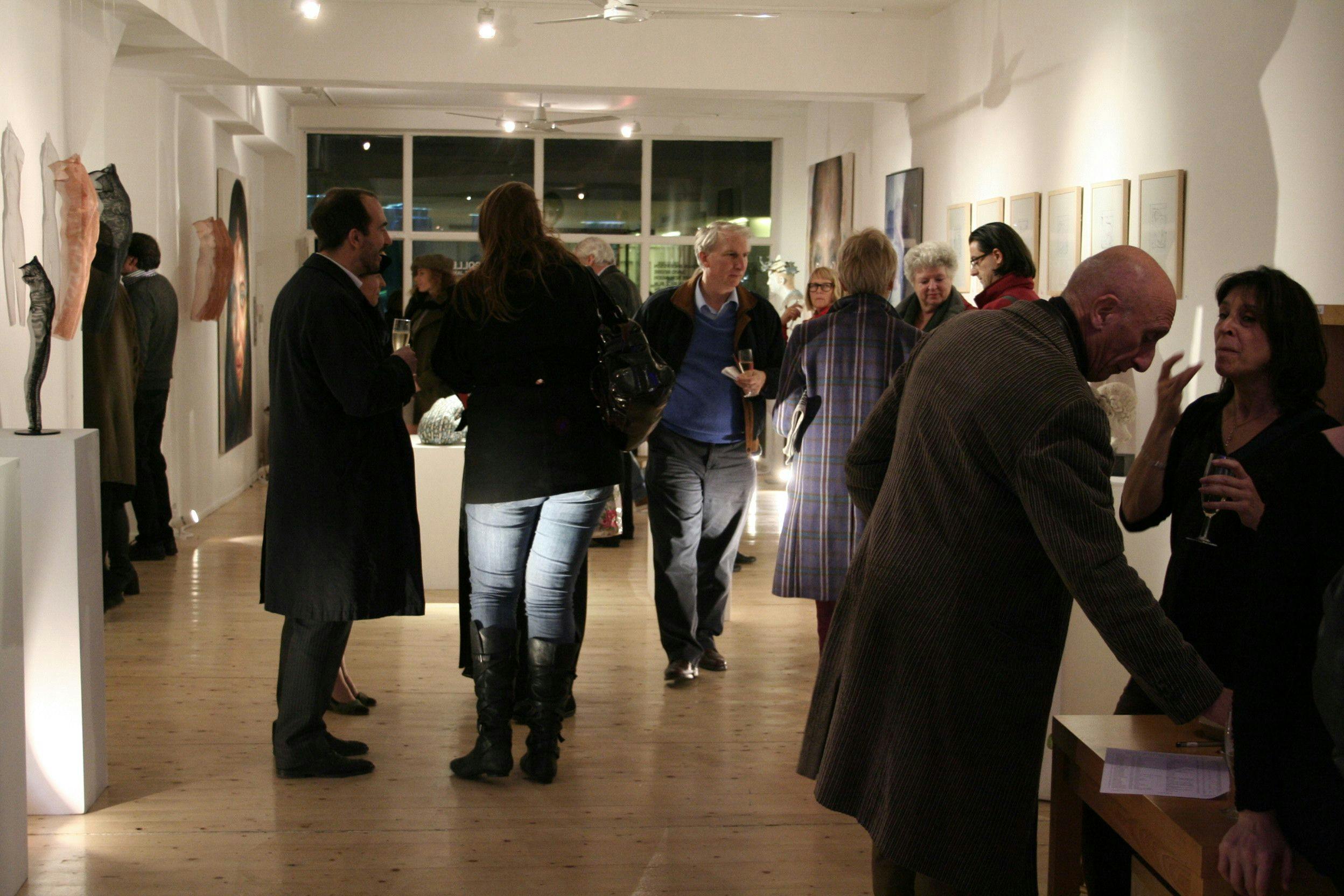 Gallery Different - image 3