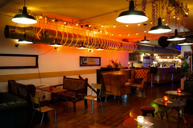 T-Bird  - Main Bar image 2