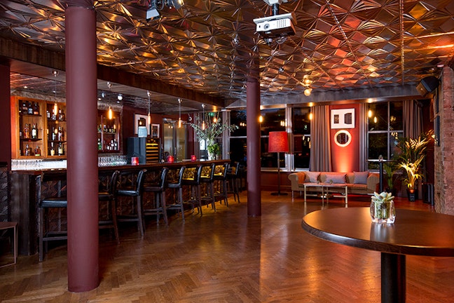 Century Club Cocktail Lounge