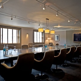 Home House - Boardroom image 2