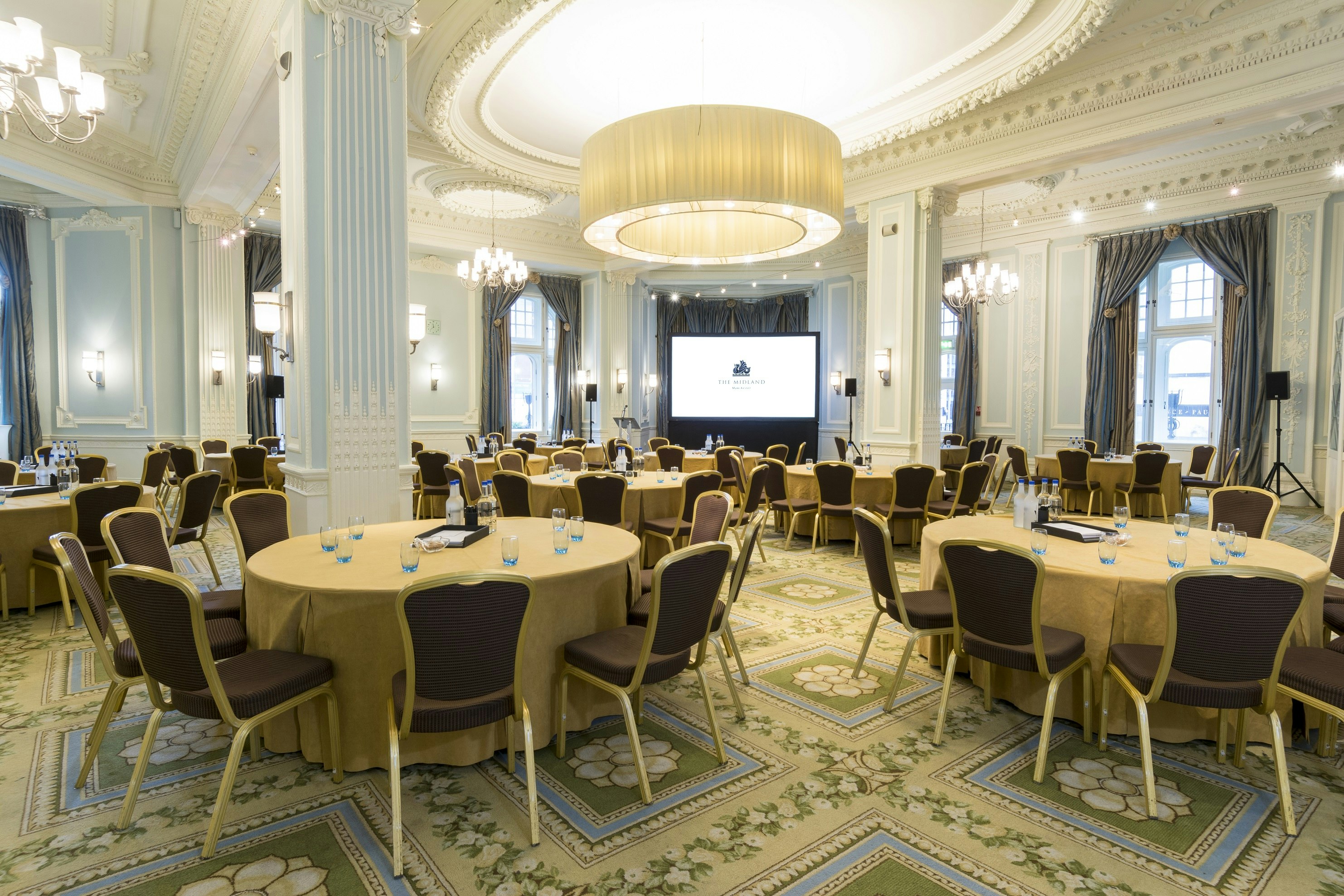The Midland Hotel - The Trafford image 1