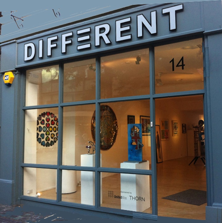 Gallery Different - image 1