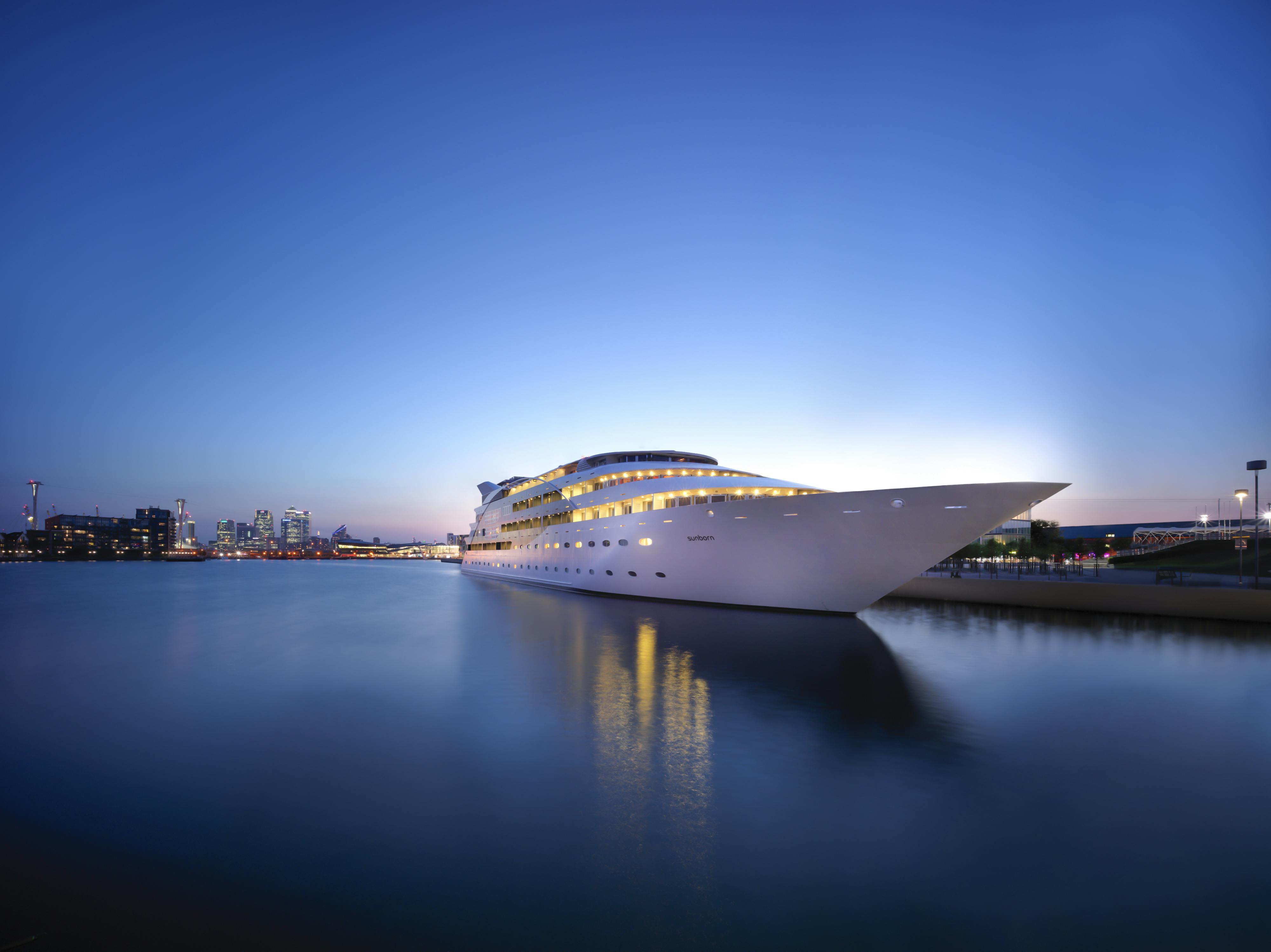 Sunborn London Yacht Hotel - image 1