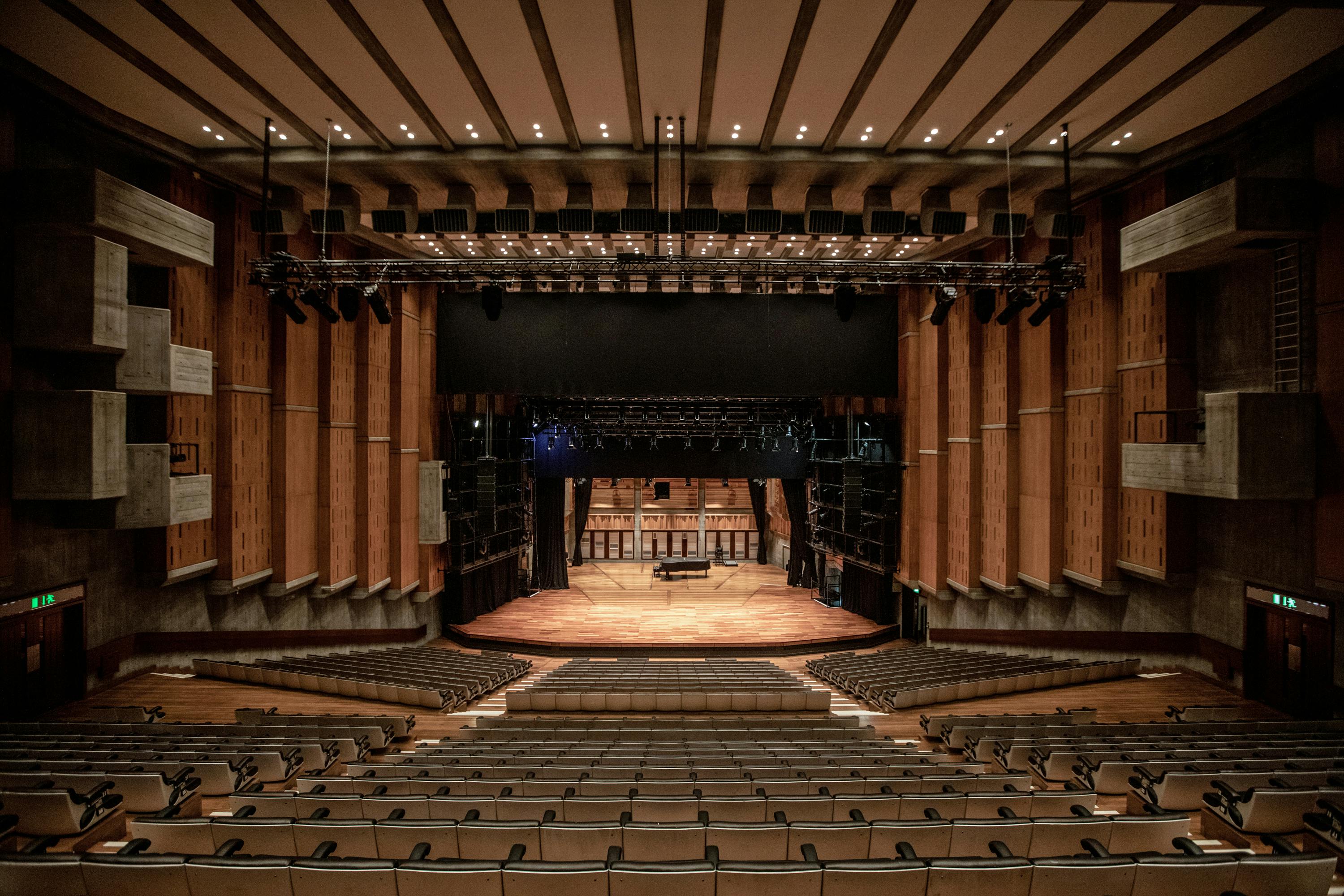 Queen Elizabeth Hall | Business | Southbank Centre | Hire Space