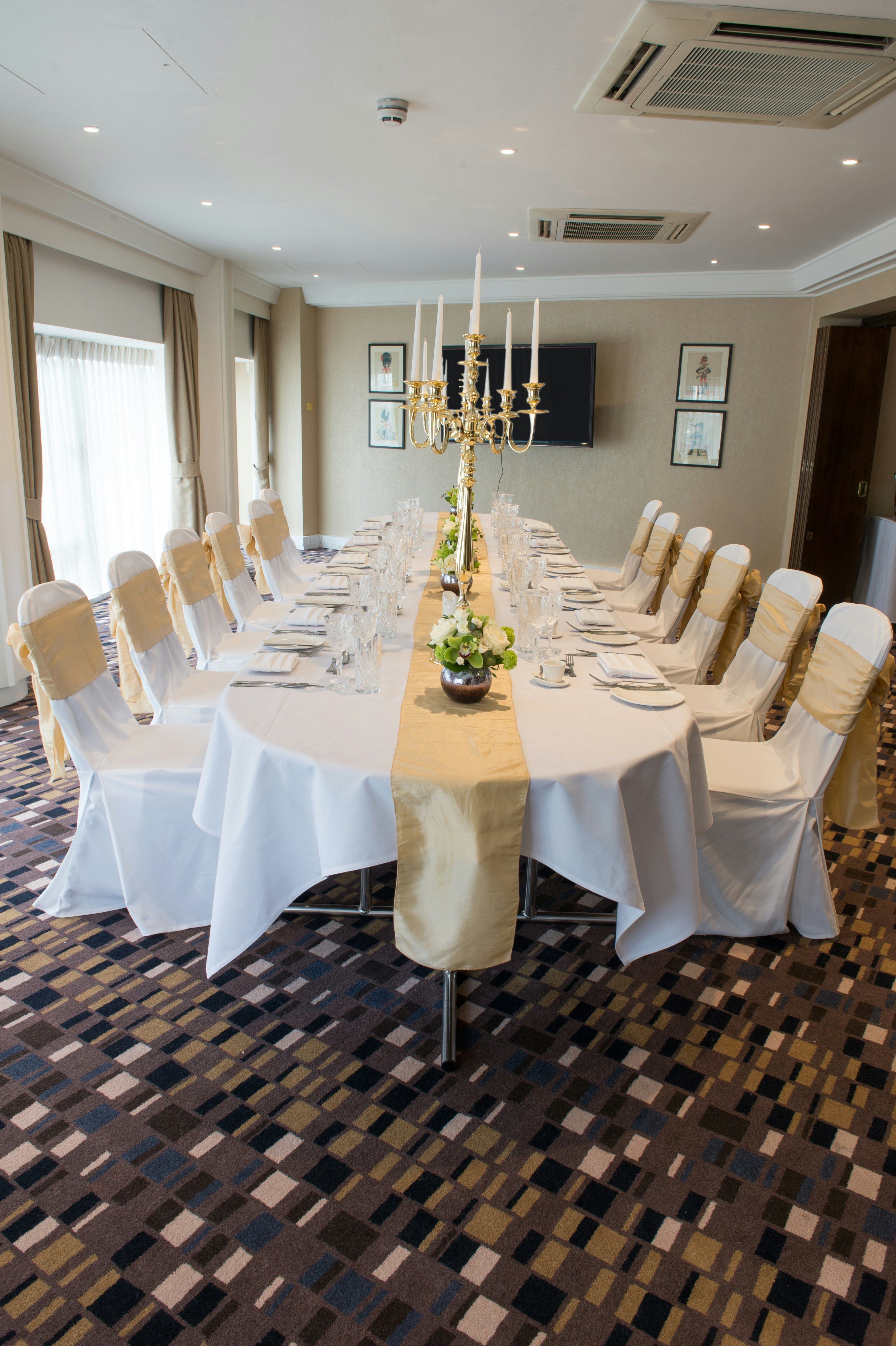 Victory Services Club - Allenby Room & Plumer image 3